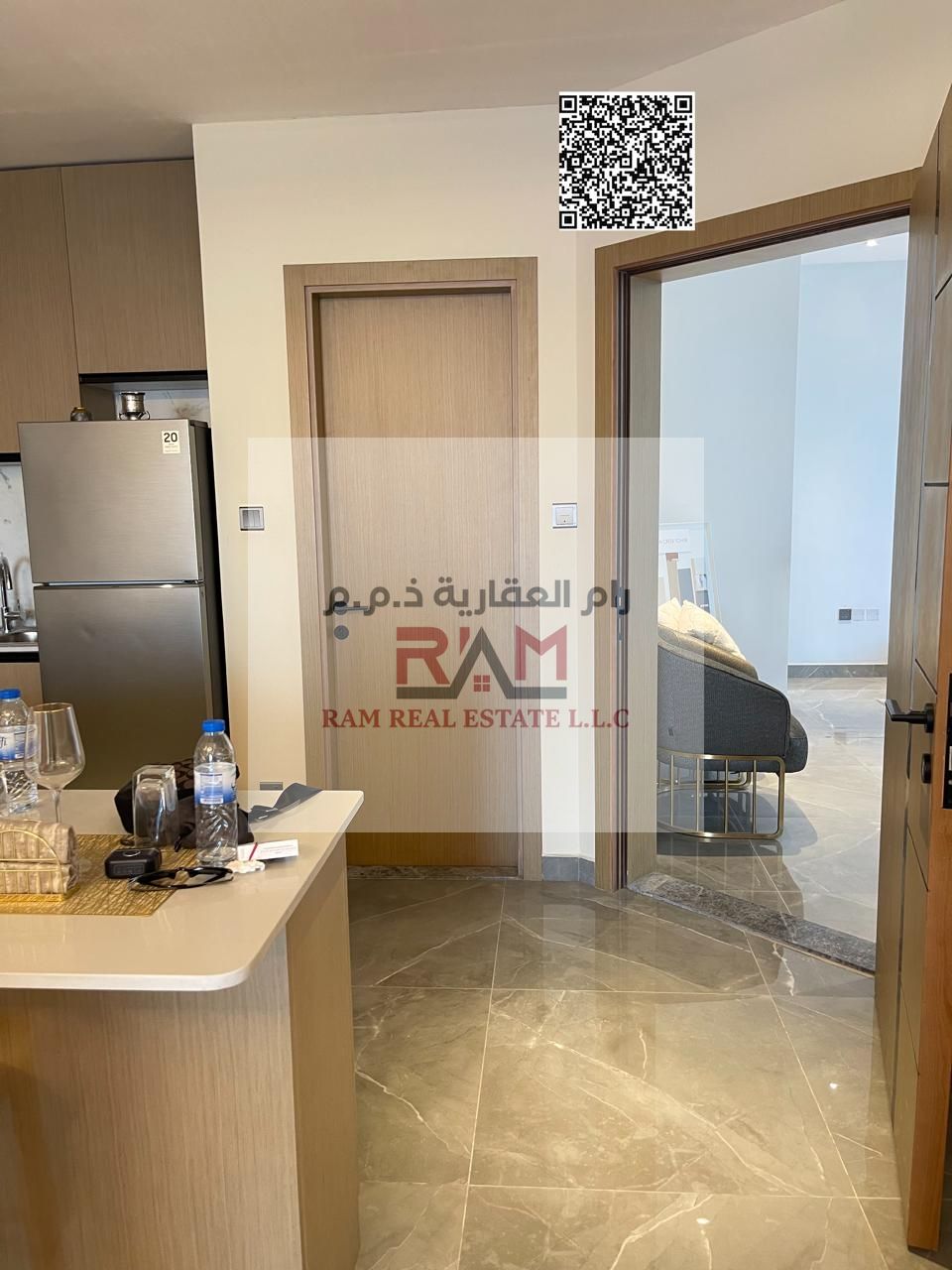One bedroom and living room for sale at an attractive price in the Creek Tower project
