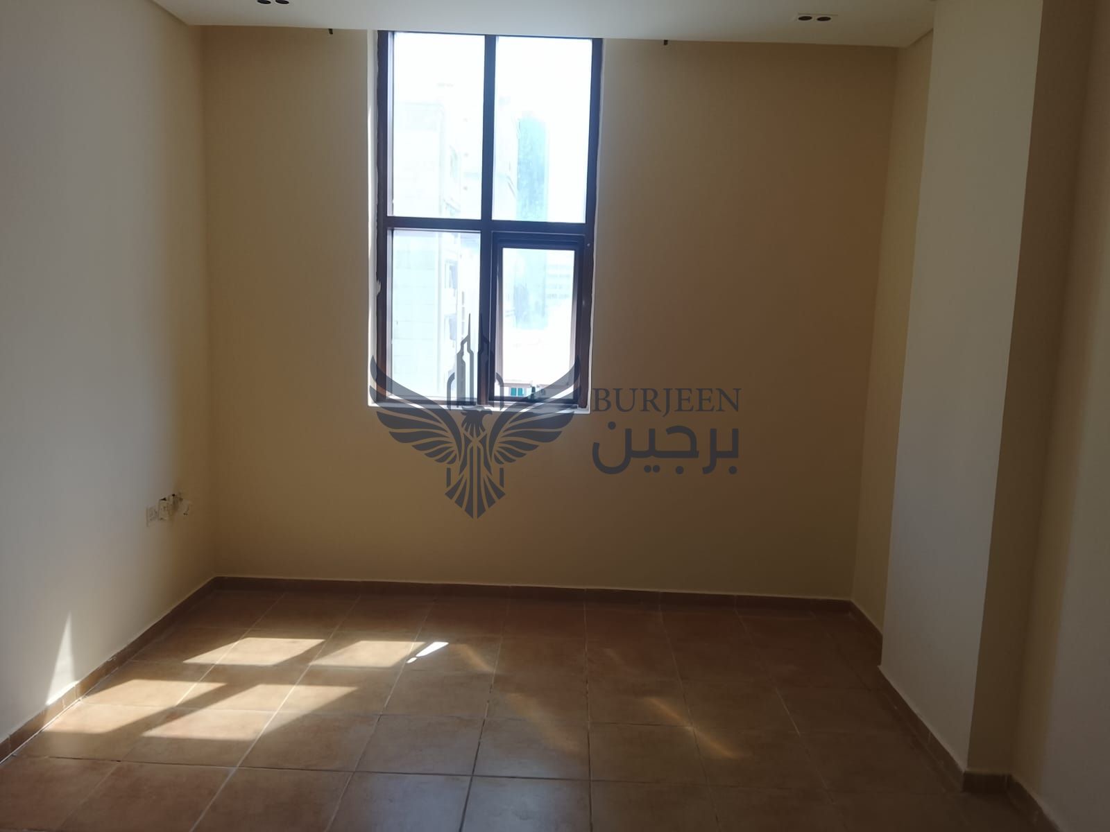 Spacious 1 BHK for Rent with central ac