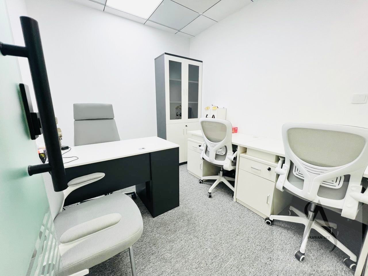 Furnished And Luxury office Near Metro Station