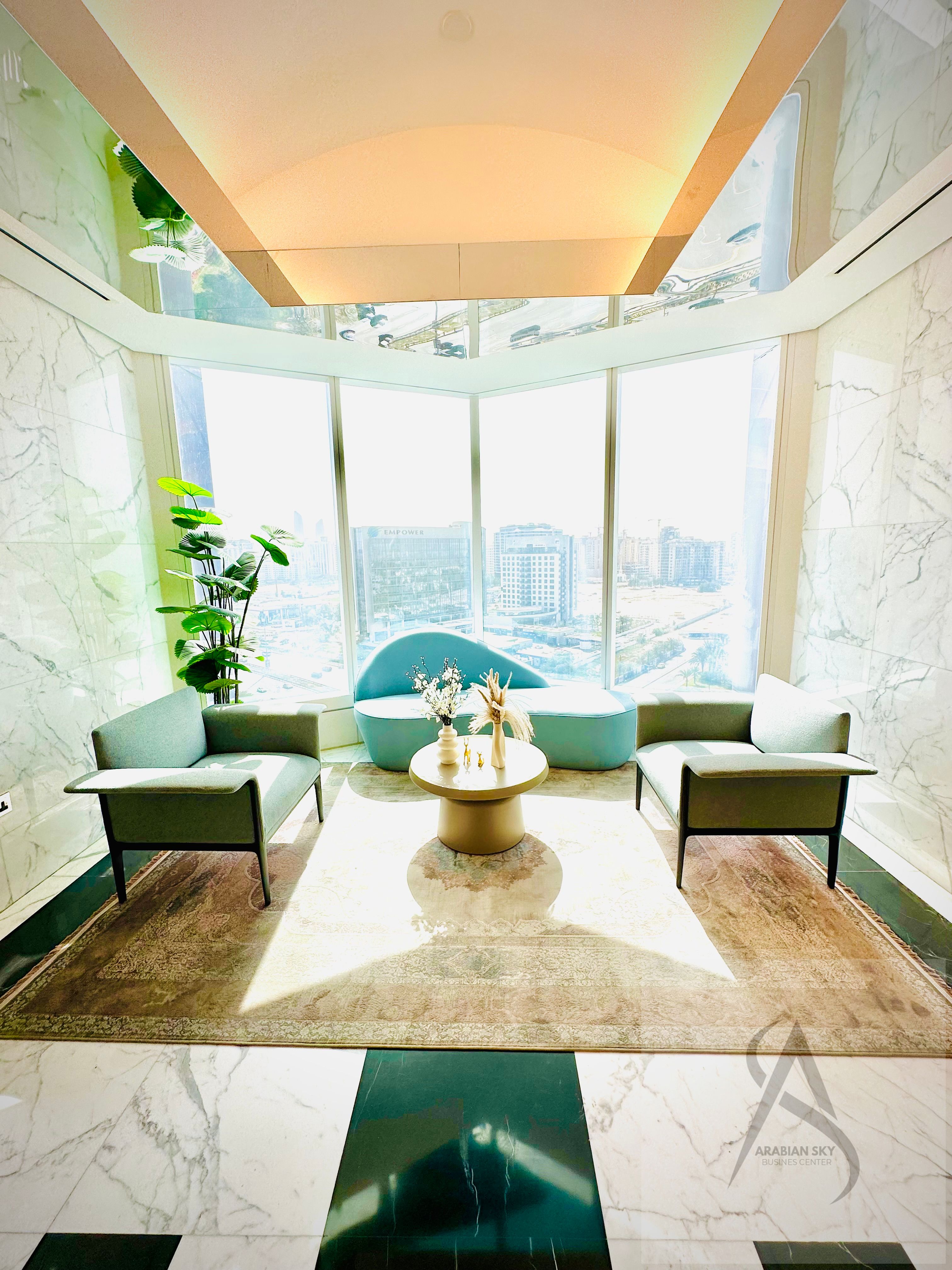 Luxury & Fully Furnished Office