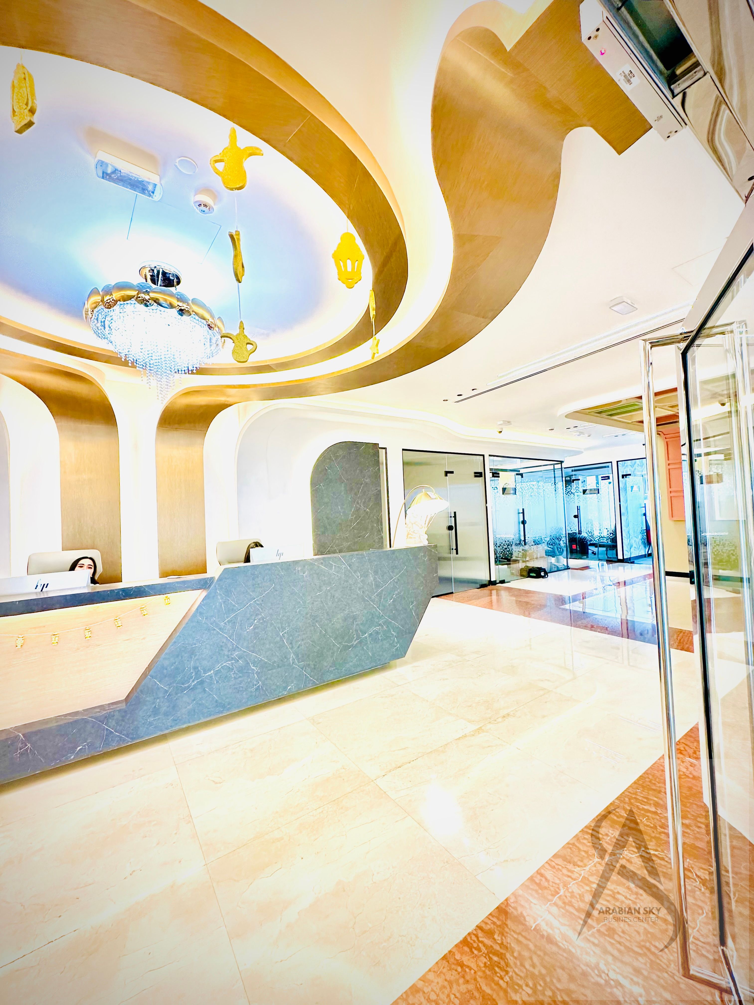 Luxury & Fully Furnished Office