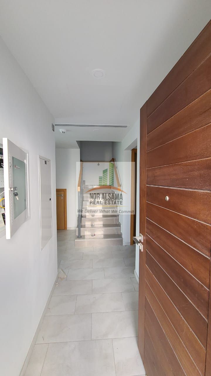 4BR Villa | La Violeta 2 | Park & Garden View