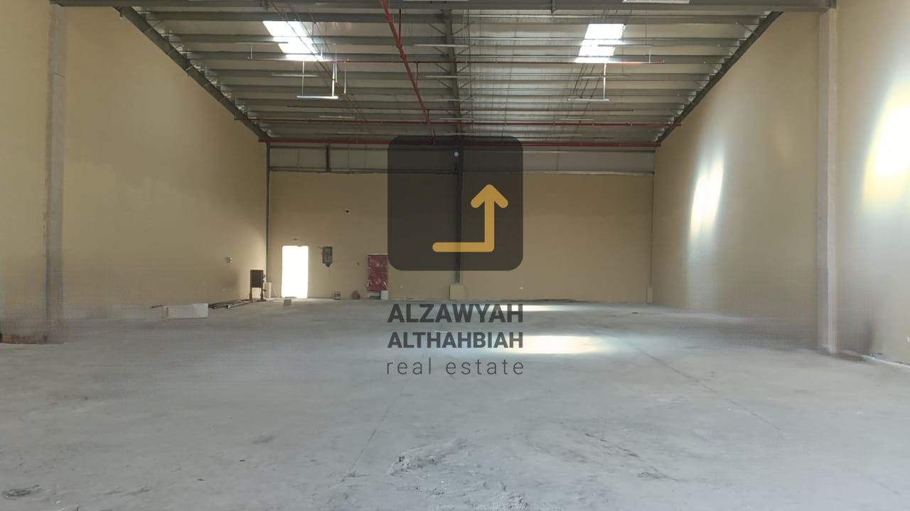 Premium 10,000 sqft Warehouse – High-Capacity Power, Al Sajaa
