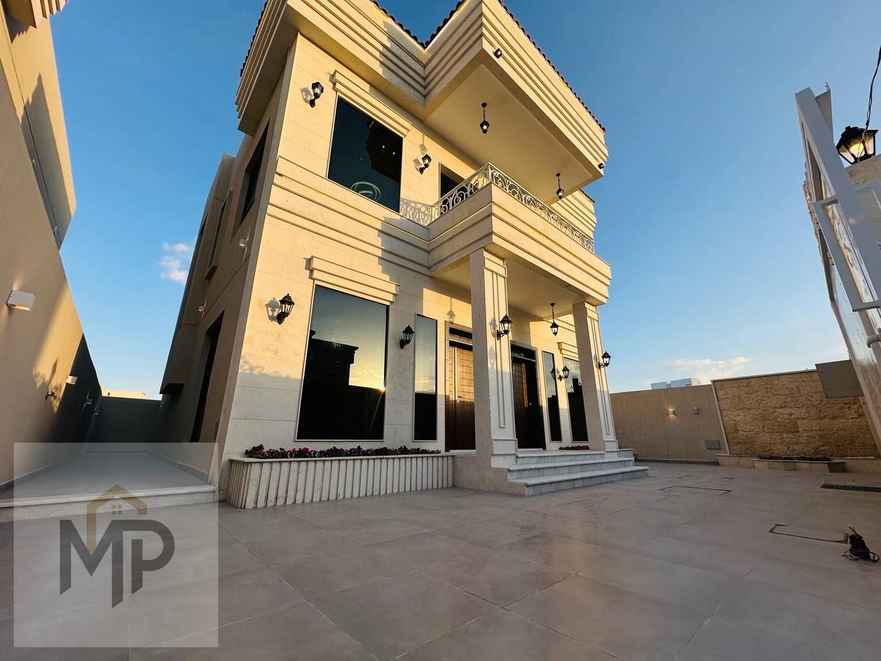 Classic Villas for Sale in Al Helio 2 – Luxurious Design and Spacious Areas