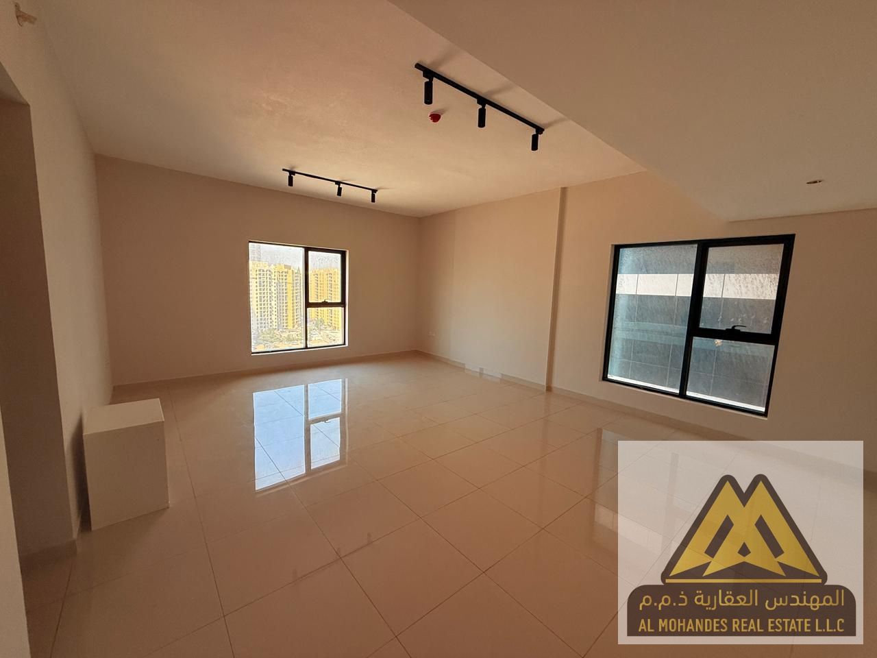3 Bedroom Apartment with Maid’s Room for Annual Rent – Al Rashidiya 1, Ajman