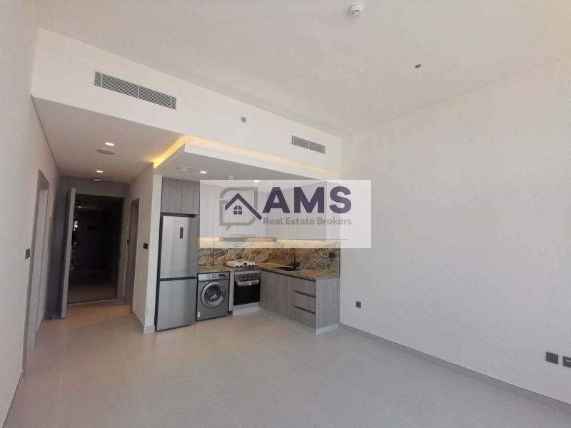 Brand New I Luxury Living I Balcony I Vacant