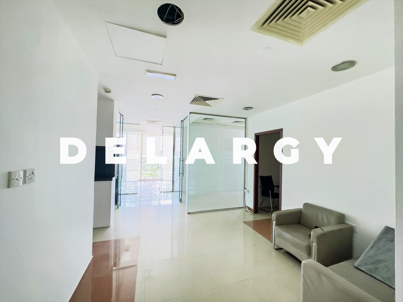 Fully Fitted | Panoramic View | Semi-Furnished