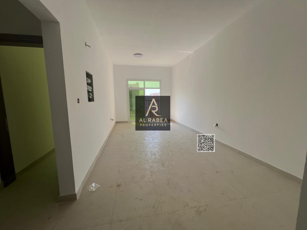 First tenant – Open view – Easy access to E311
