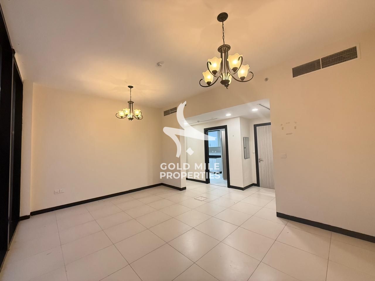 Well Maintained | Family Residence | Ready to Move