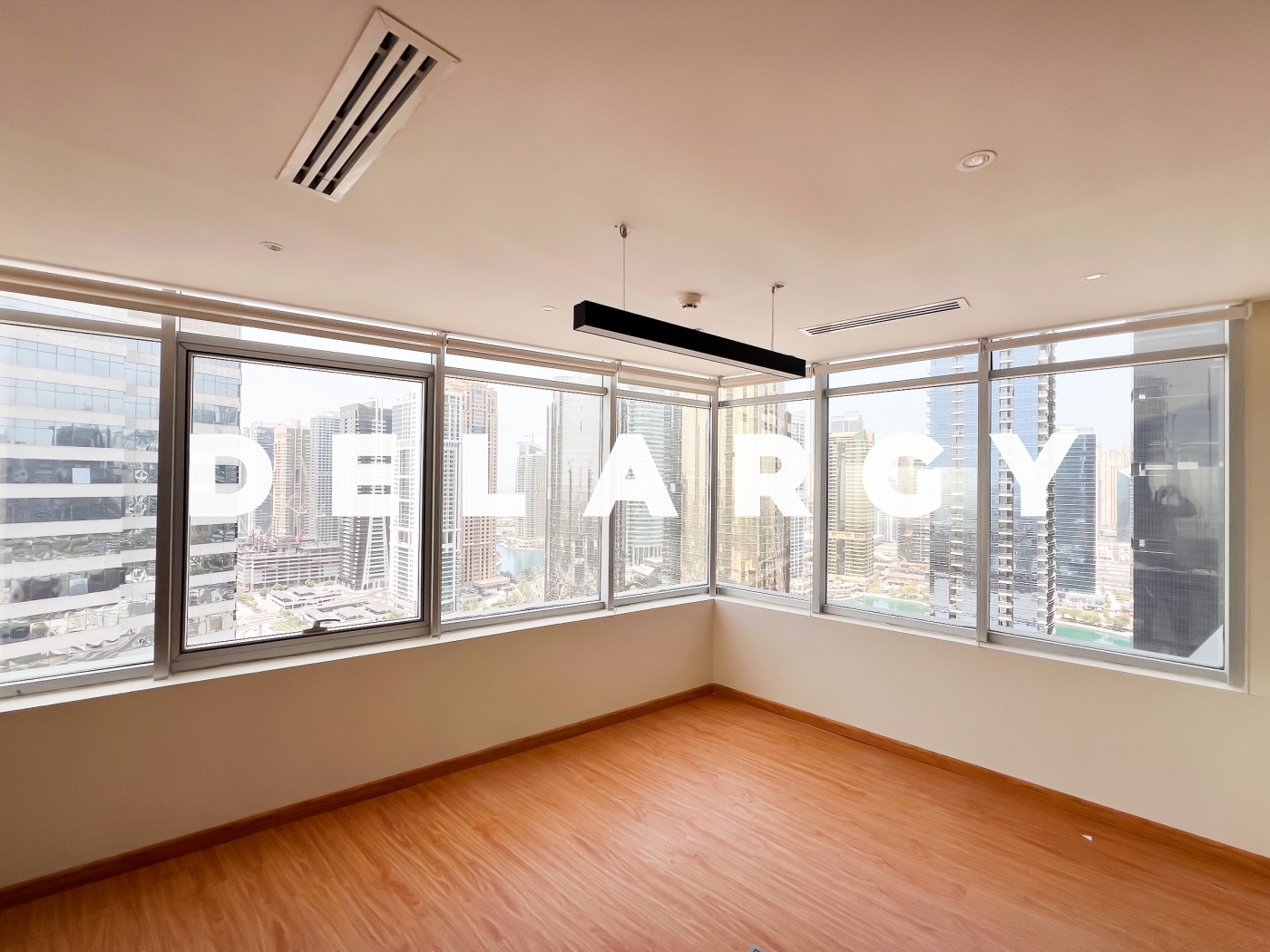 Vacant | High Floor | Fitted | Uptown View
