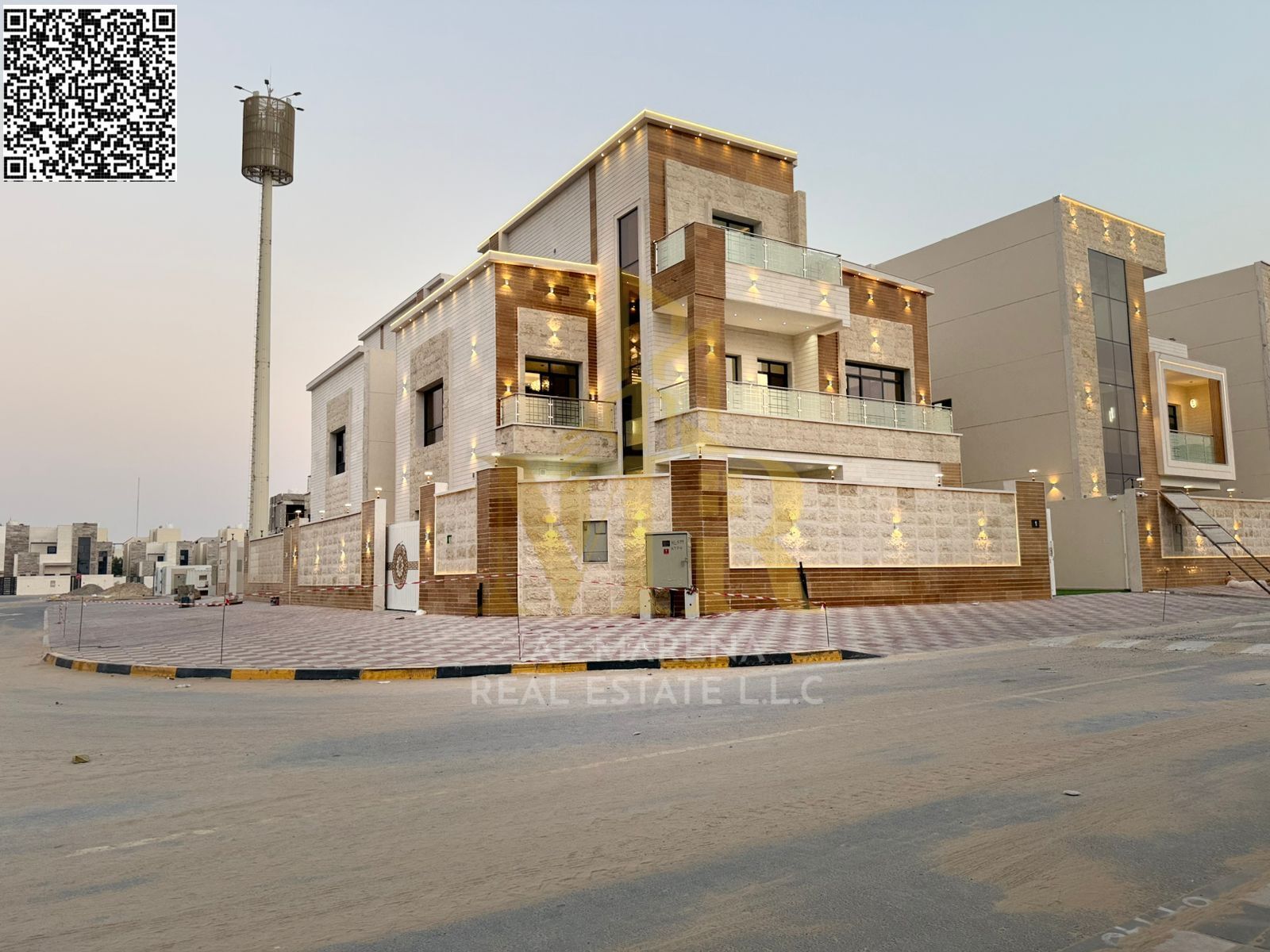 Own your dream villa with all fees included and invest in a luxurious villa in the heart of Al Zahia. Don't miss this opportunity!