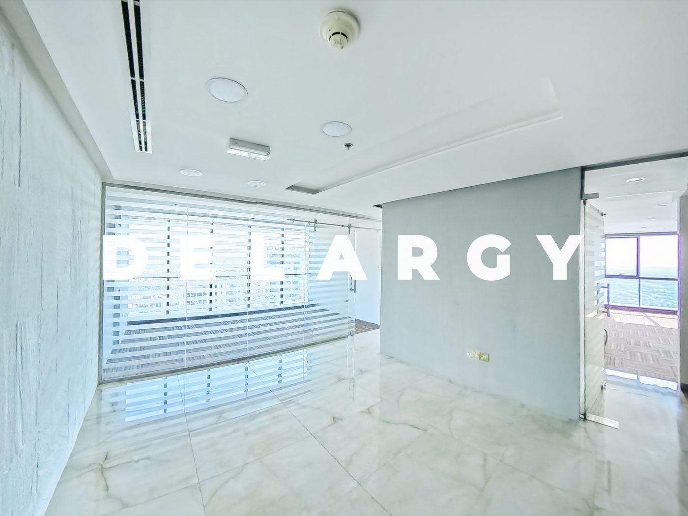 High Floor | Community Expert | Fitted | Grade A