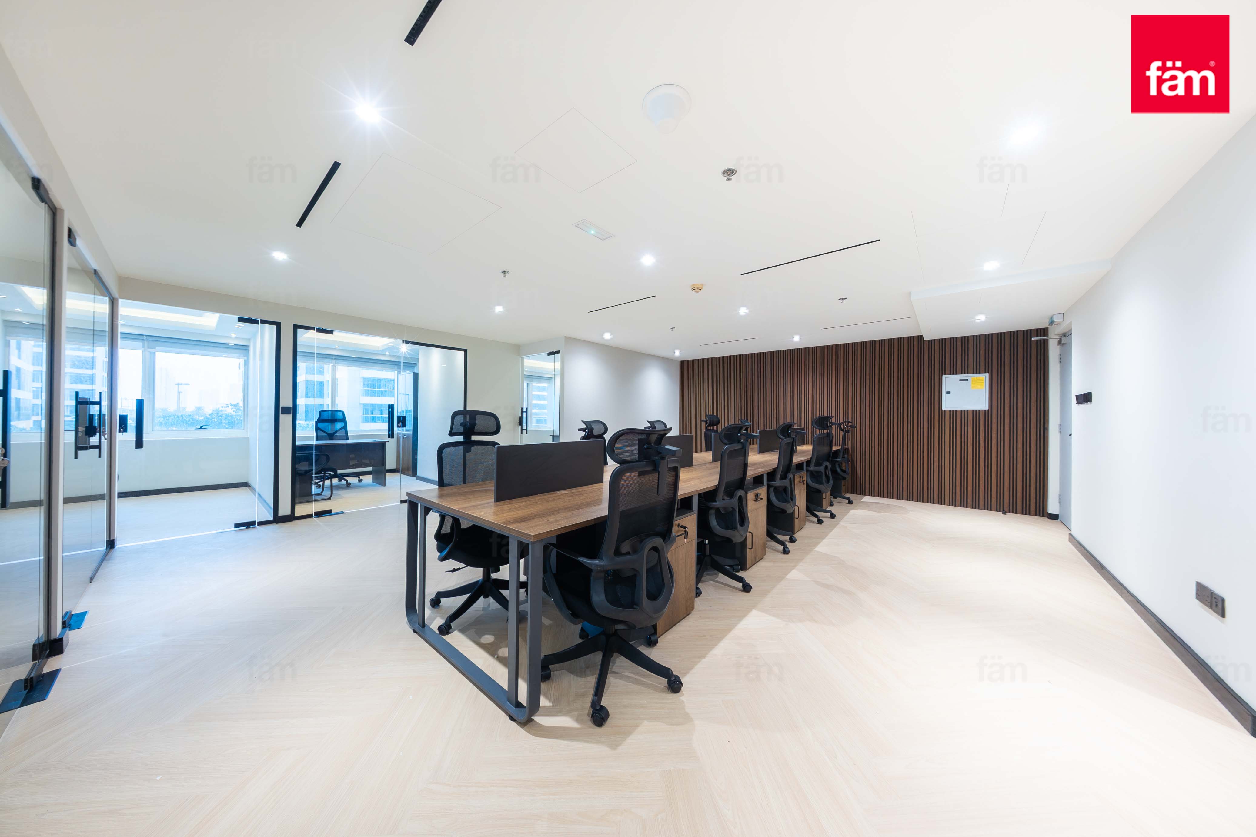 Near Metro | DMCC | Vacant | Community Expert