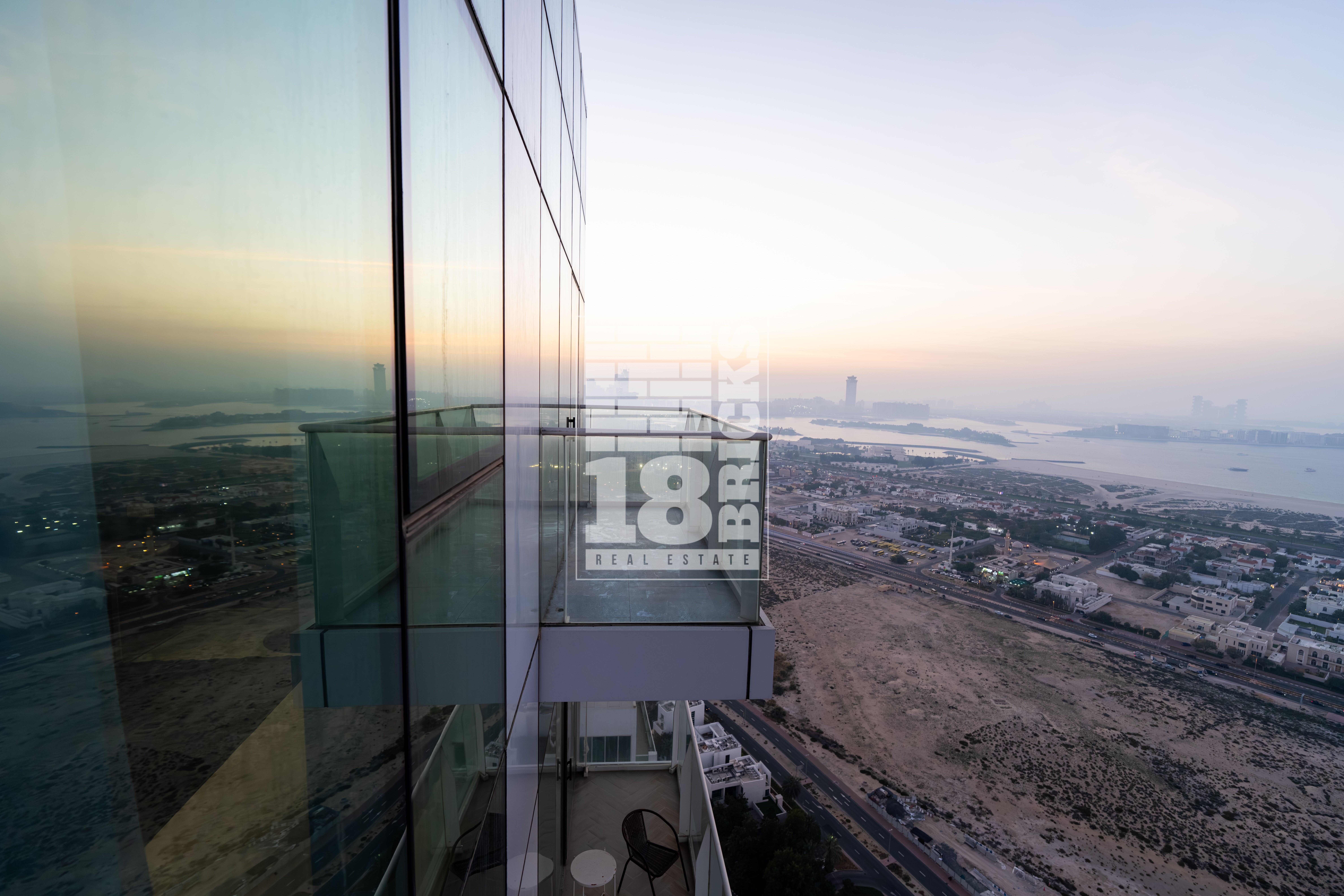 See View | Bills Included | High Floor