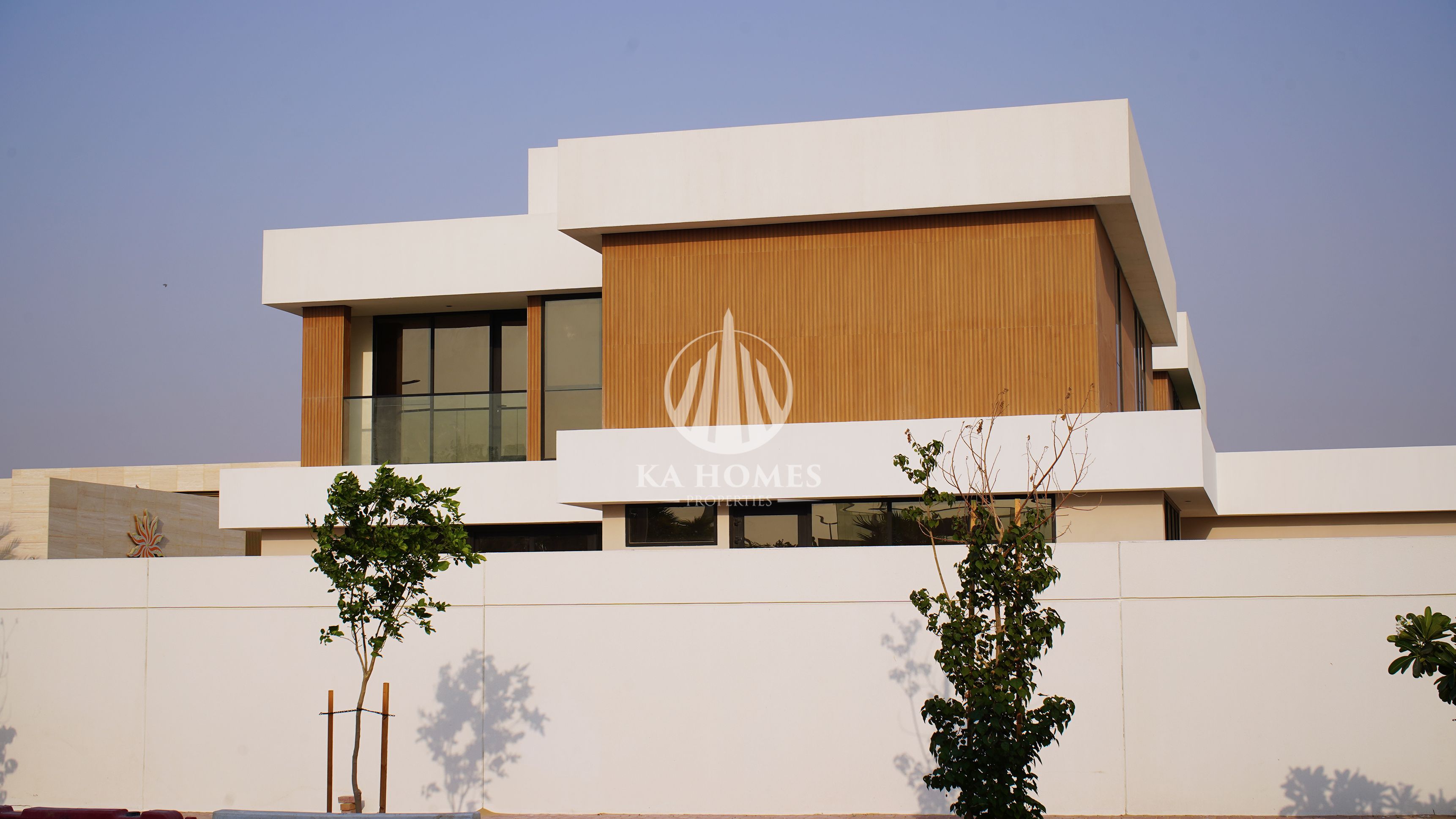 A distinctive corner villa. Freehold ownership. Attractive post-handover payment plans. Prime location near Dubai.