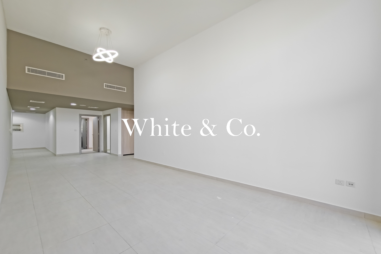 UNFURNISHED | 4 CHEQS | SPACIOUS |GROUND