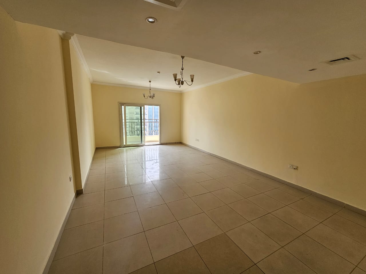 Free parking, maid room, balcony, open view, spacious, clean family building, flexible payments, prime location near Corniche