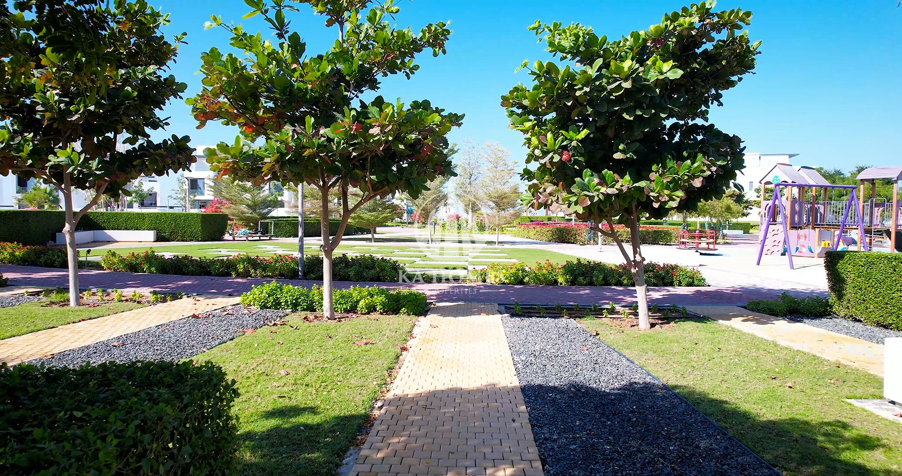 Ready-to-move-in villa. Freehold ownership. Fastest exclusive investment. Installment options available after handover. Discount on registration fees.