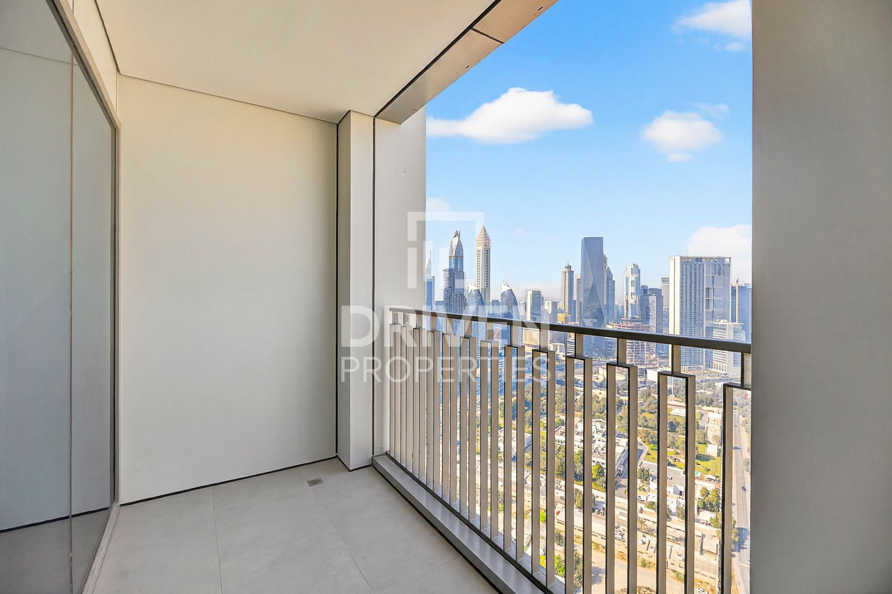 High Floor | Zaabeel View | Chiller Free