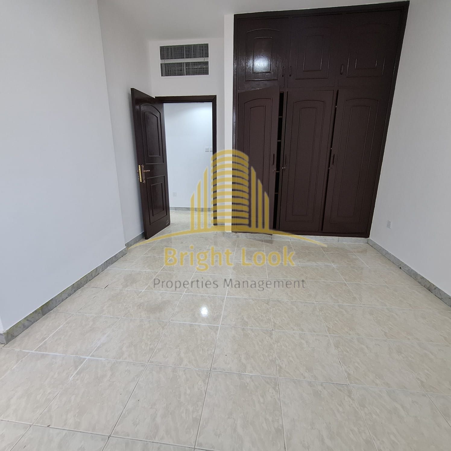 Spacious 2 Bedroom Apartment | 75K | 3 Payments | Airport Street