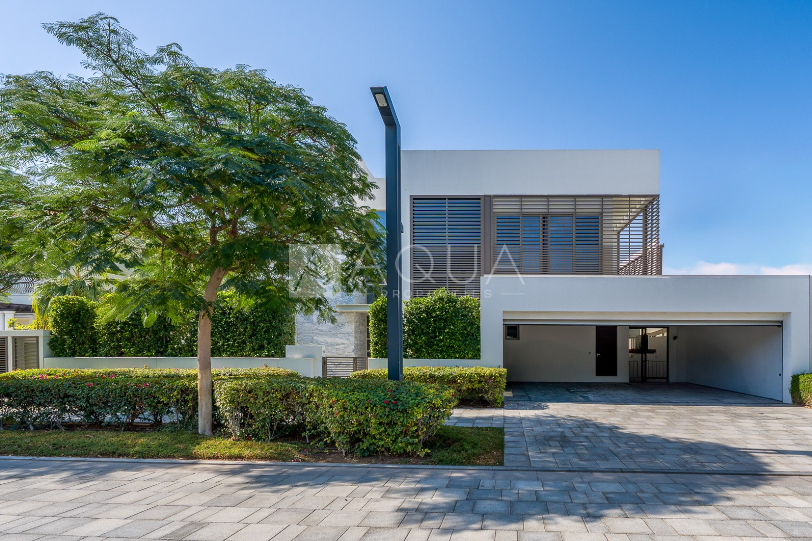 Upgraded 5BR Type B | Lift | Private Pool l Vacant