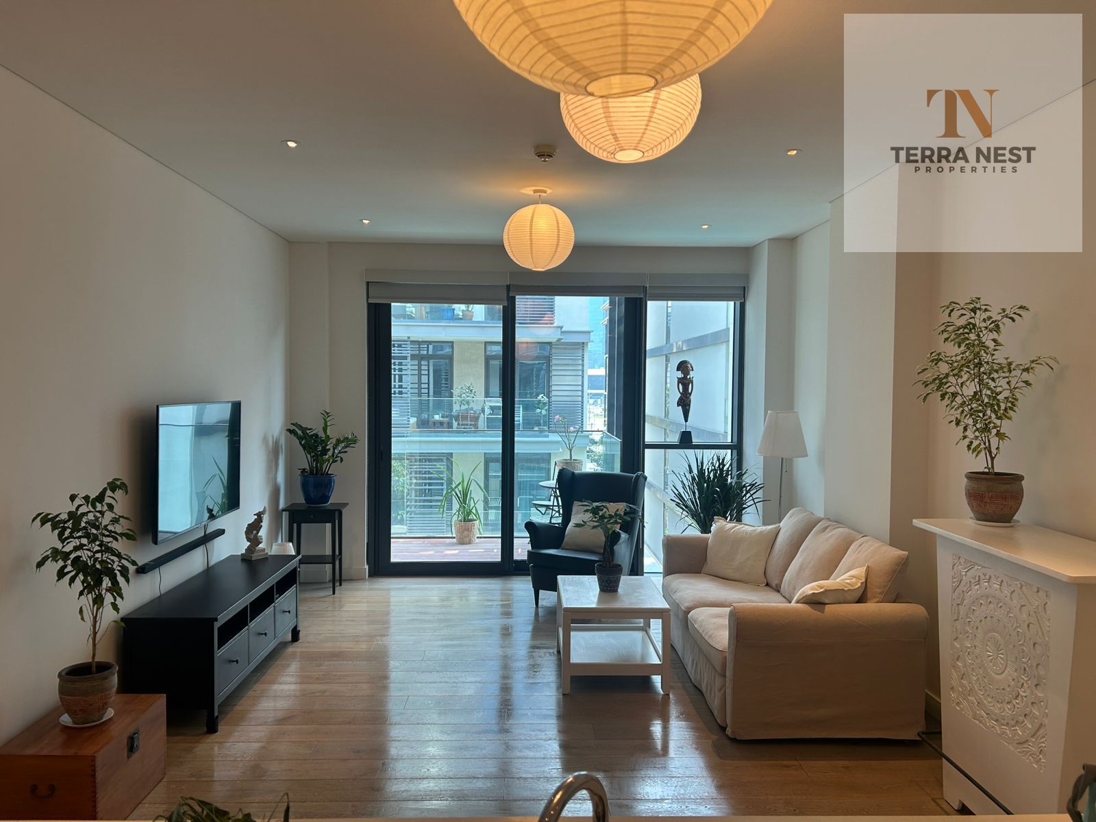 STYLISH FURNISHED 1 BR | HUGE LAYOUT | POOL VIEW