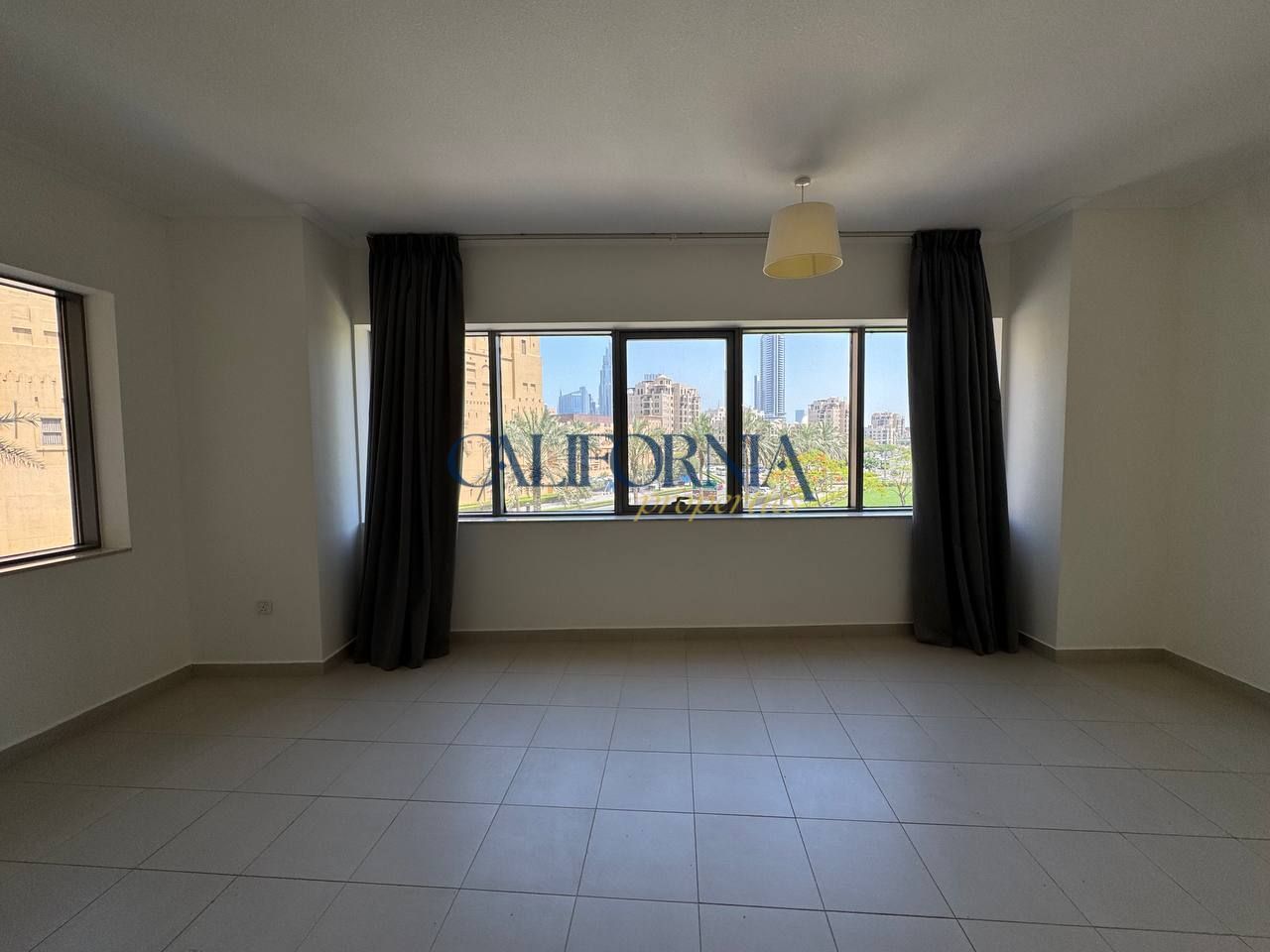 Large Layout | Burj Khalifa View | 3Br + Maid