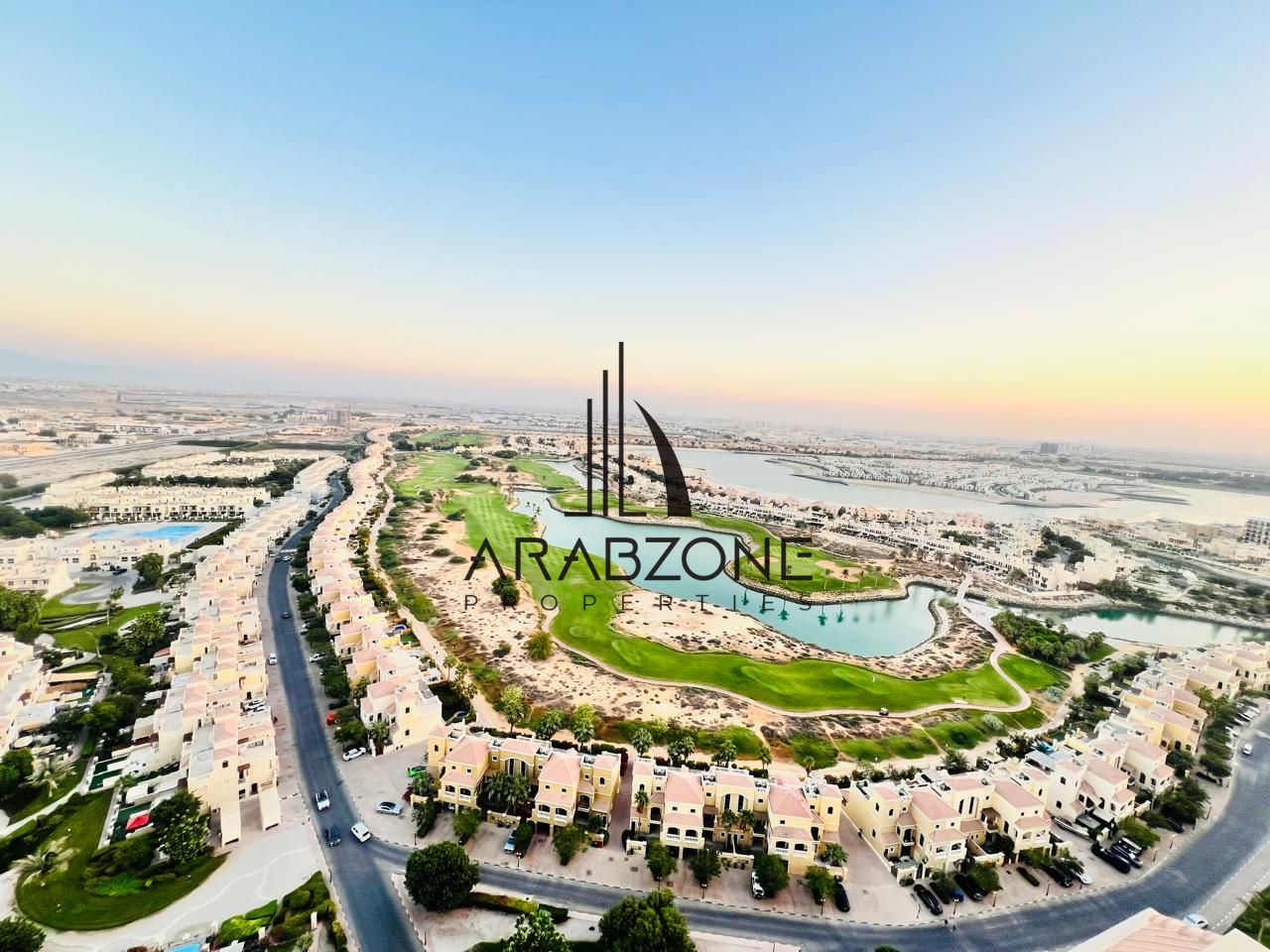 Ultra-Luxury 4BR + Maid Room | Panoramic Sea View | Exclusive Unit