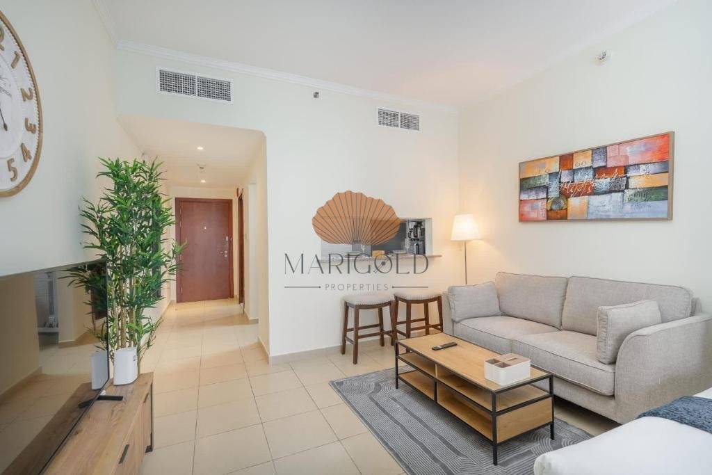 FULLY FURNISHED | WELL MAINTAINED | AVAILABLE NOW