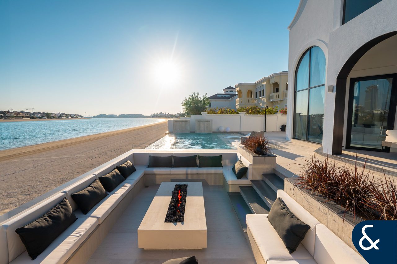 Brand New | Fully Upgraded | Skyline View