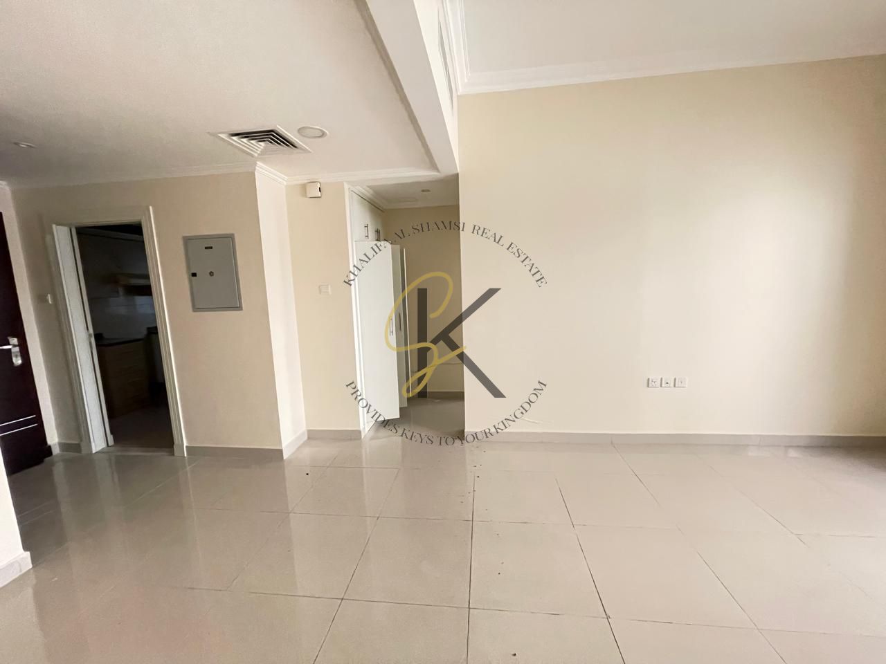 Spacious Unfurnished 1BHK with Balcony & Dedicated Parking | 2 Washrooms | 950 Sqft Family Apartment in Muwailah Commercial, Sharjah