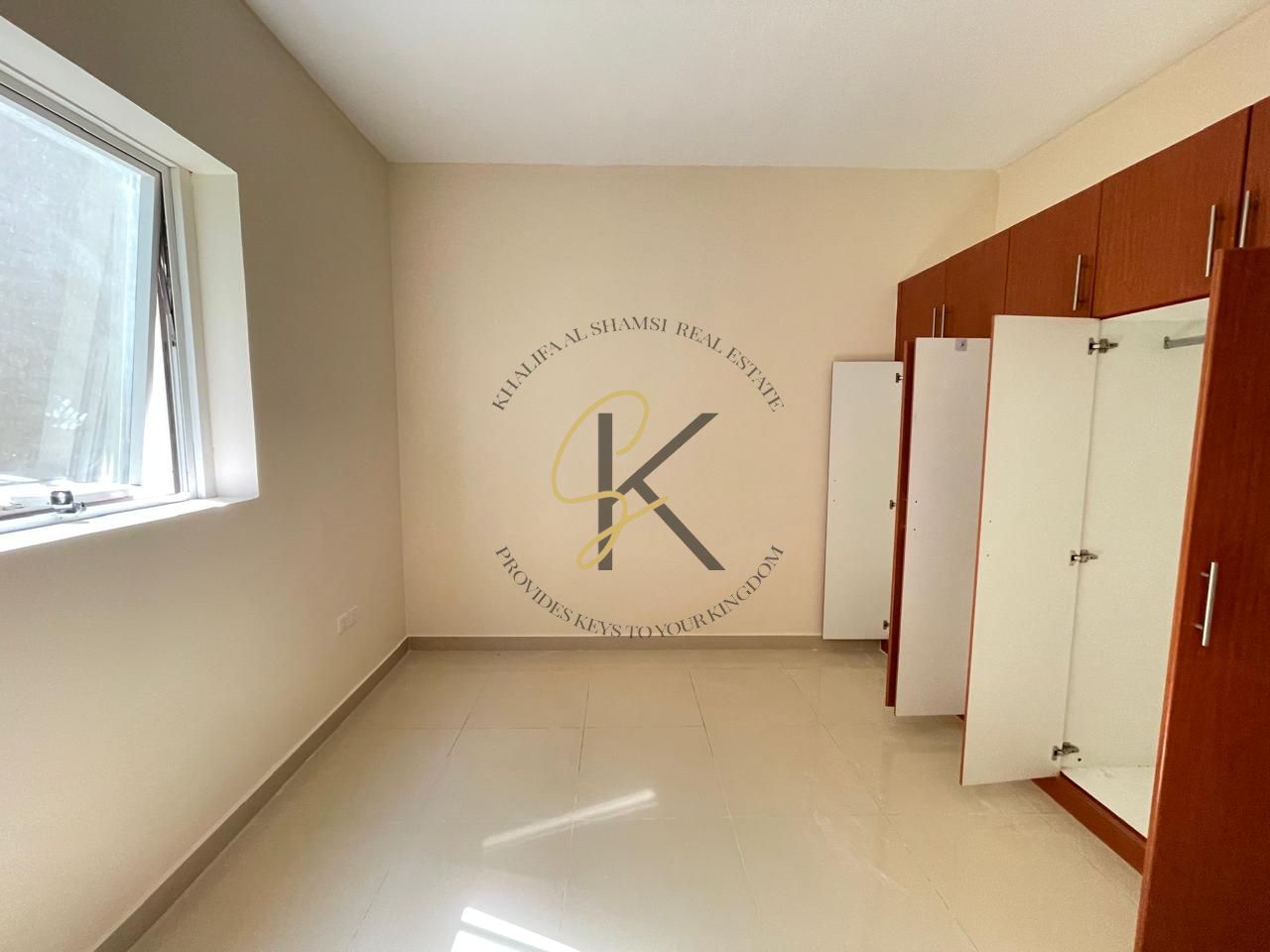 Spacious Unfurnished 2BHK with Balcony & Dedicated Parking | 3 Washrooms | 1550 Sqft Family Apartment in Muwailah Commercial, Sharjah