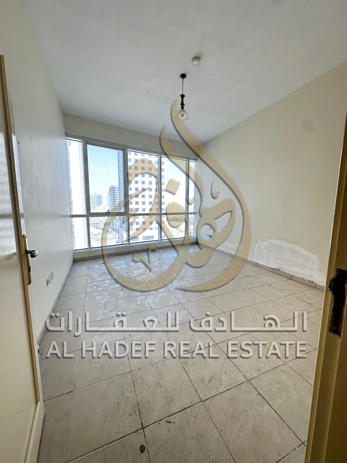 Spacious family apartment for rent in Al Taawun, Sharjah, located in a family-only tower in a prime area close to Dubai and all essential services. T