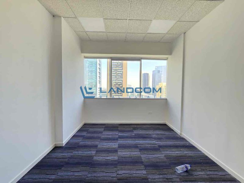 Prestigious High-Floor Office | Prime Tower | Sheikh Zayed Road View