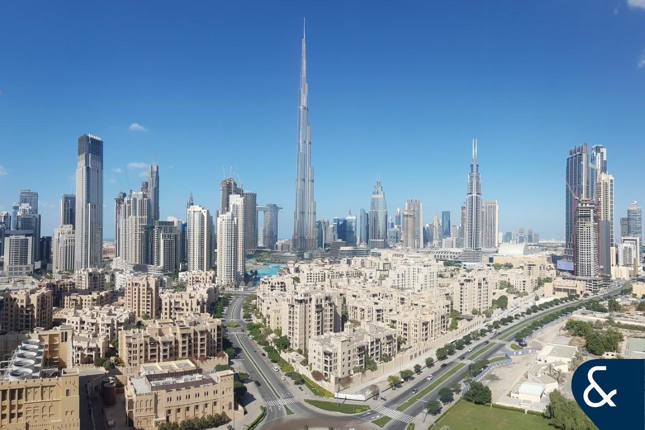 Burj Khalifa View | High Floor | April