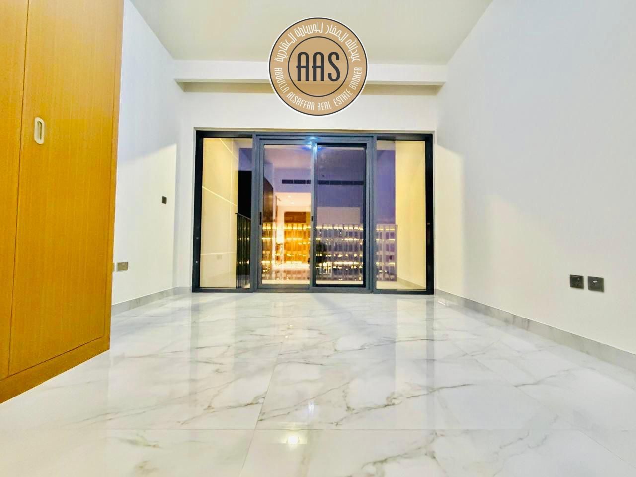 Studio Apartment | Balcony | Pool & City View || Studio City Azizi Mirage