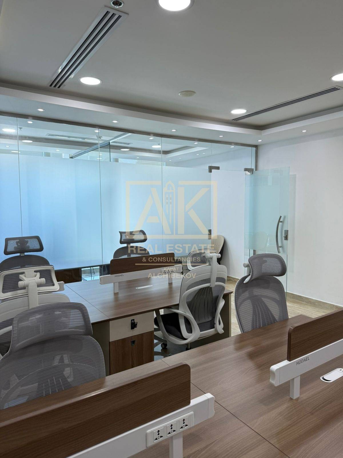 Fitted Furnished | Prime Location