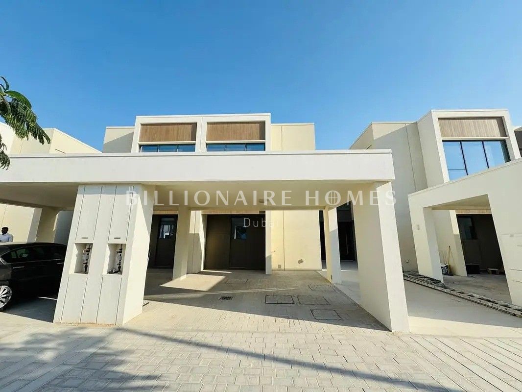 Close to Golden Beach | Mortgage Eligible | Spacious Layout