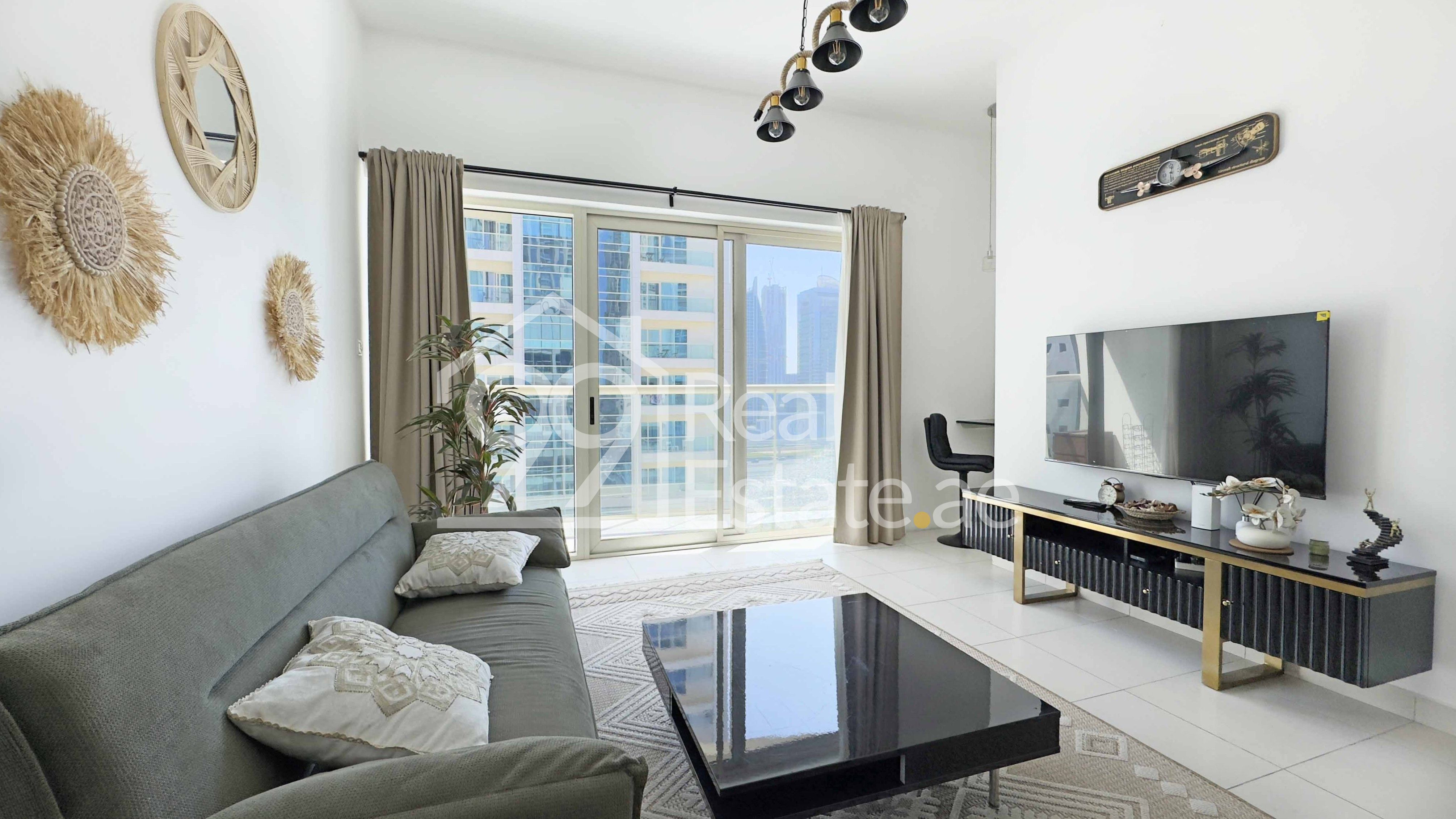 Furnished | Prime Marina Location | Vacant