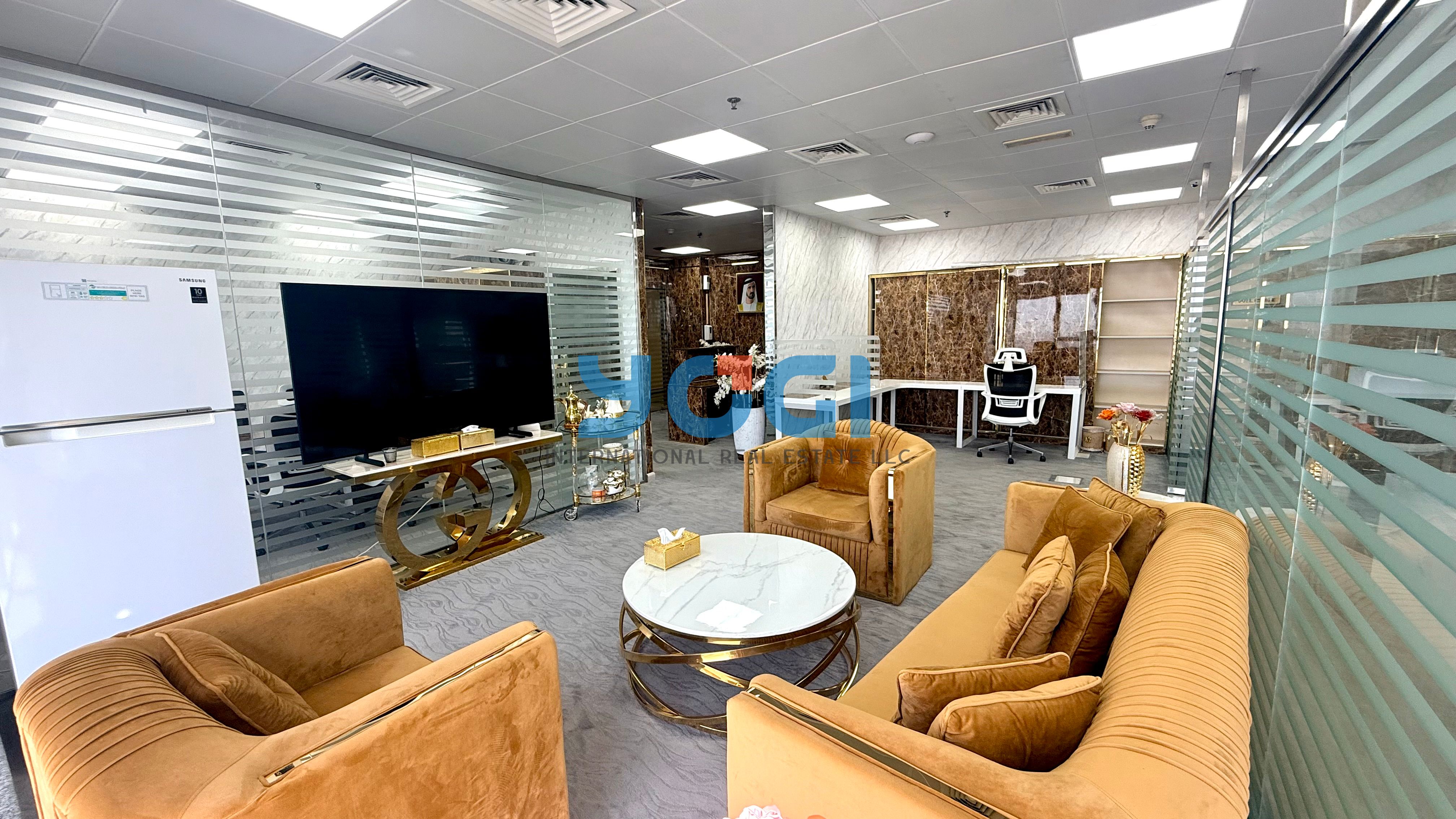 Luxury Furnished | Canal View | 2 Parkings