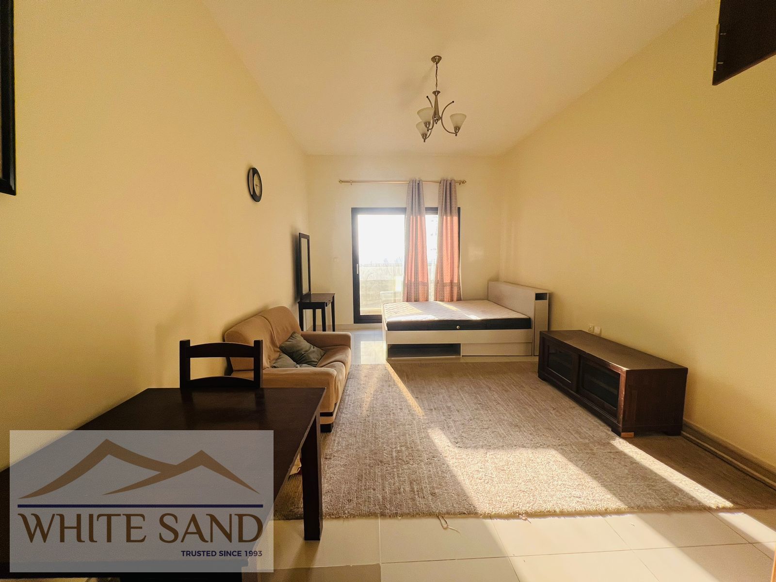 STUDIO FULLY FURNISHED -READY TO MOVE-ELITE 6