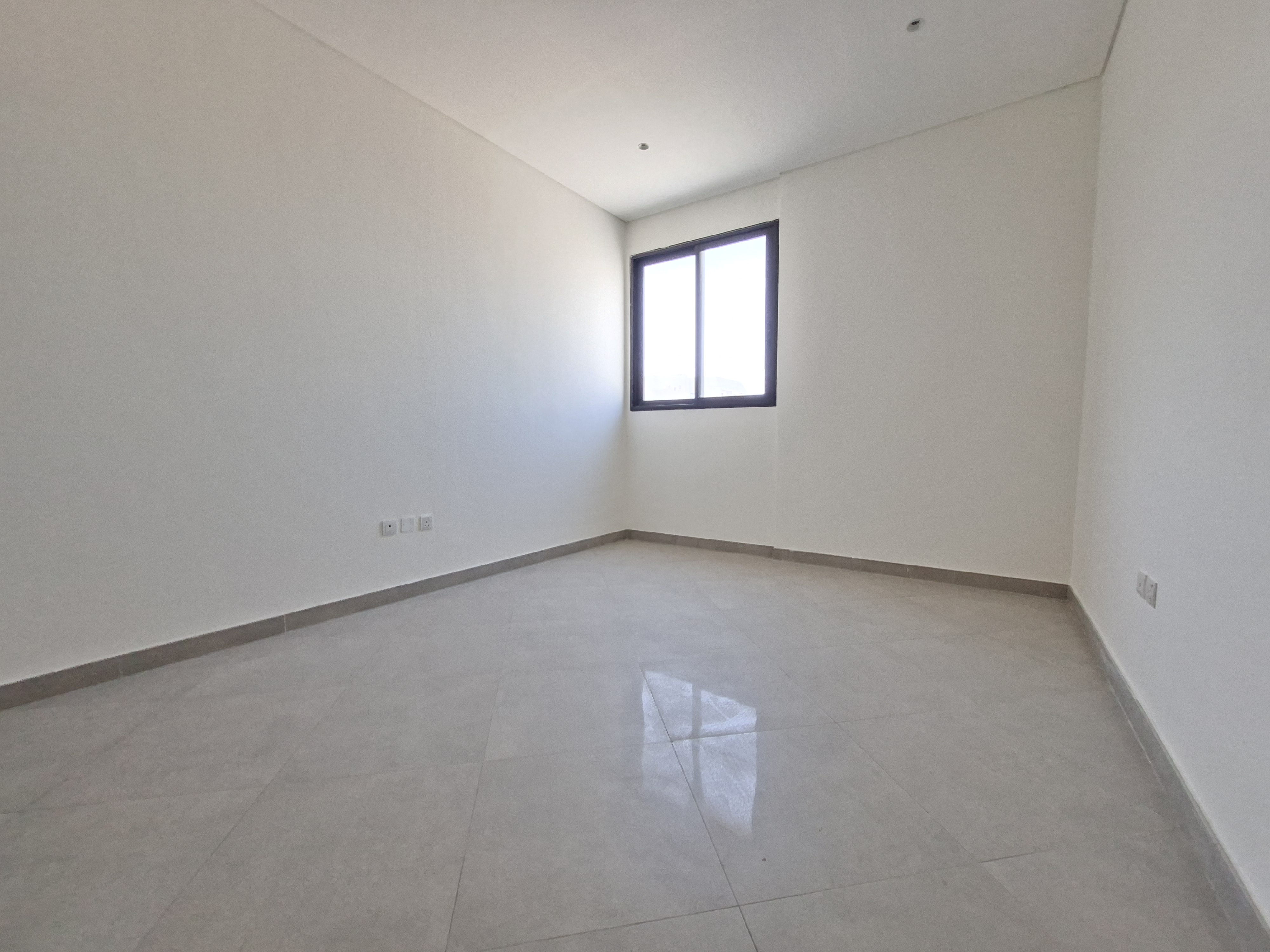 No deposit 12 cheque 2. bhk with parking