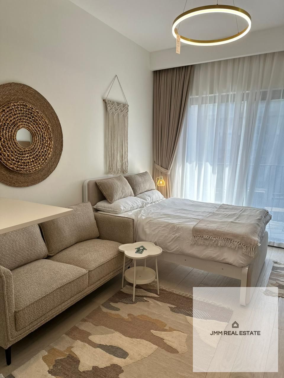 Fully Furnished | Ready to Move | Chiller Free