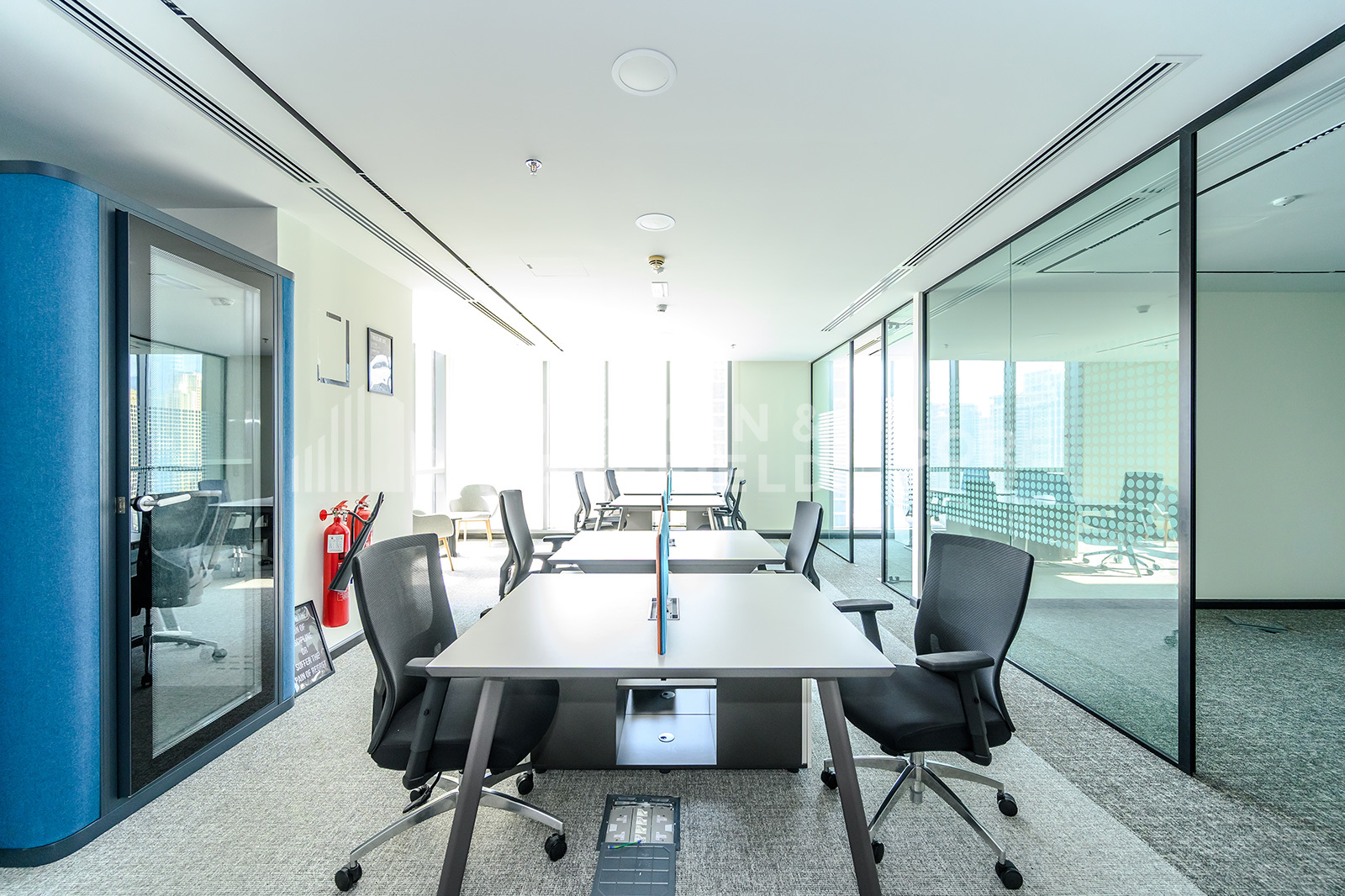 Fitted Office | Close to Metro | Vacant