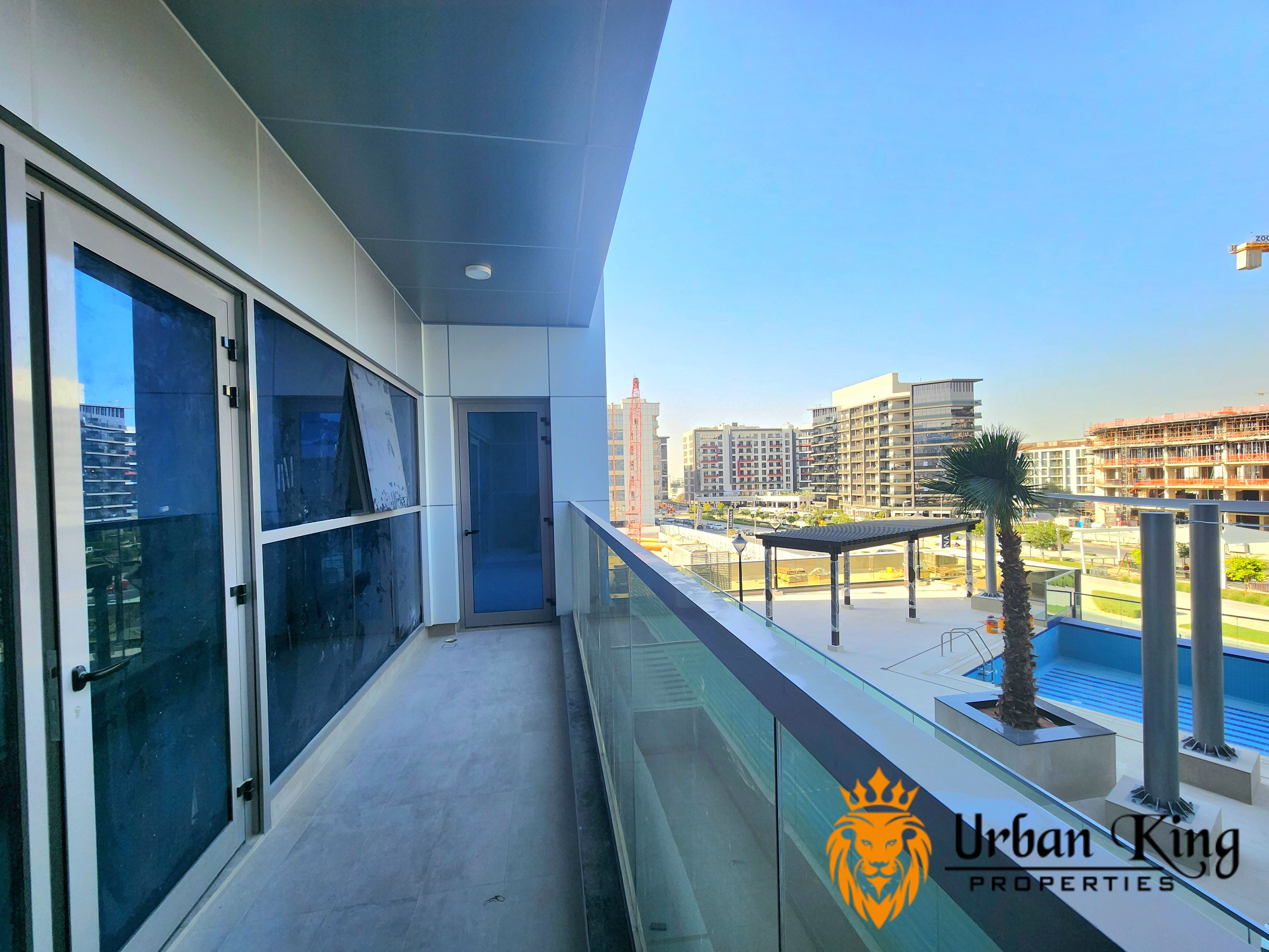 Brand New Luxurious 3BHK Vacant Layout with All Amenities