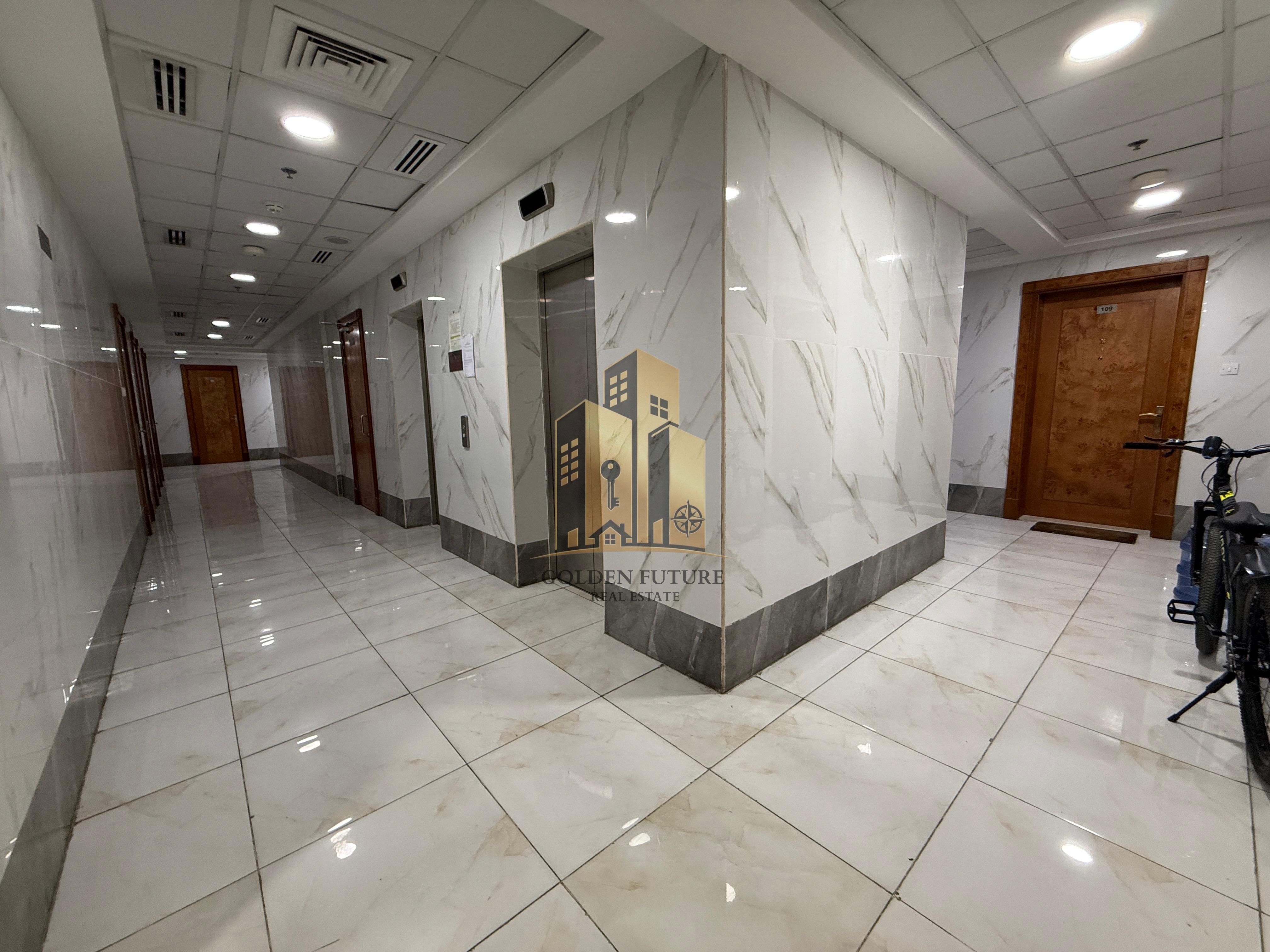 Lavish 2 bedrooms with 2 master room inbuilt cabinets and balcony
