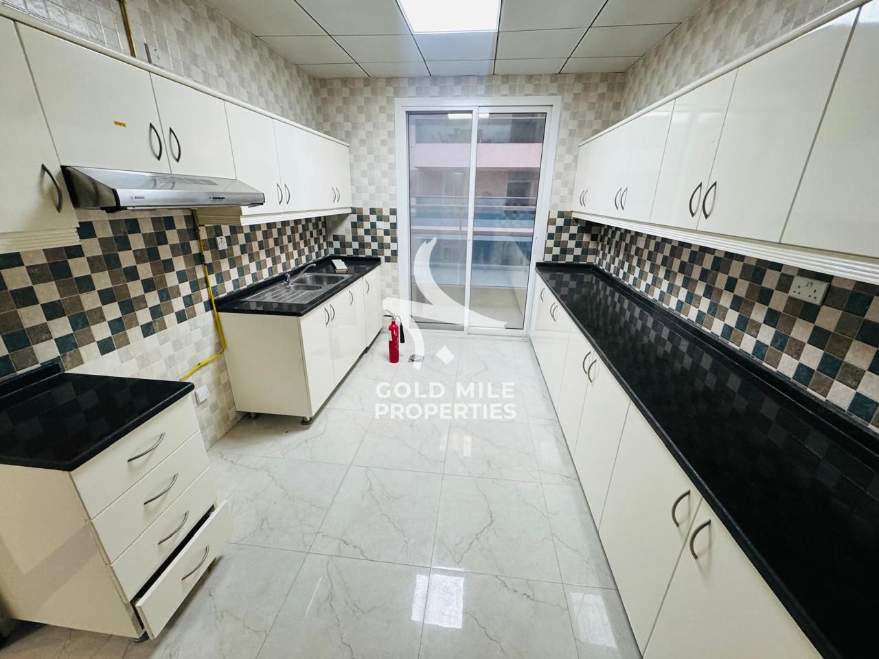 CHILLER FREE || SPACIOUS & MODREN 3BHK || HIGH CLASS AMENITIES || NEAR METRO