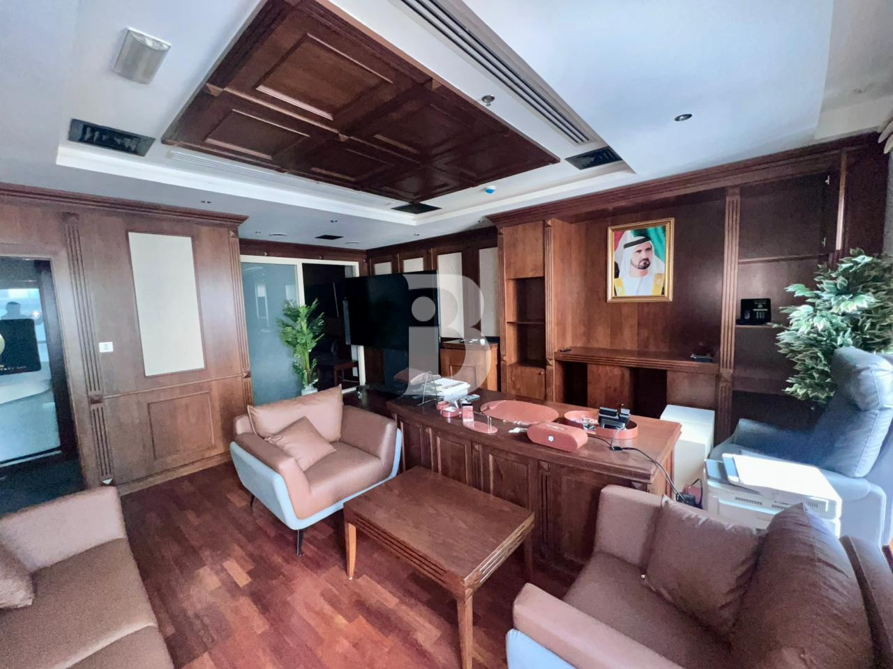 Fitted | Plug and Play | Near Metro | 1 Parking