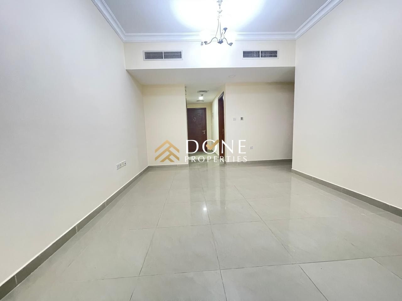 LUXURY 1BED WITH WARDROBE BALCONY PARKING FREE JUST 40K