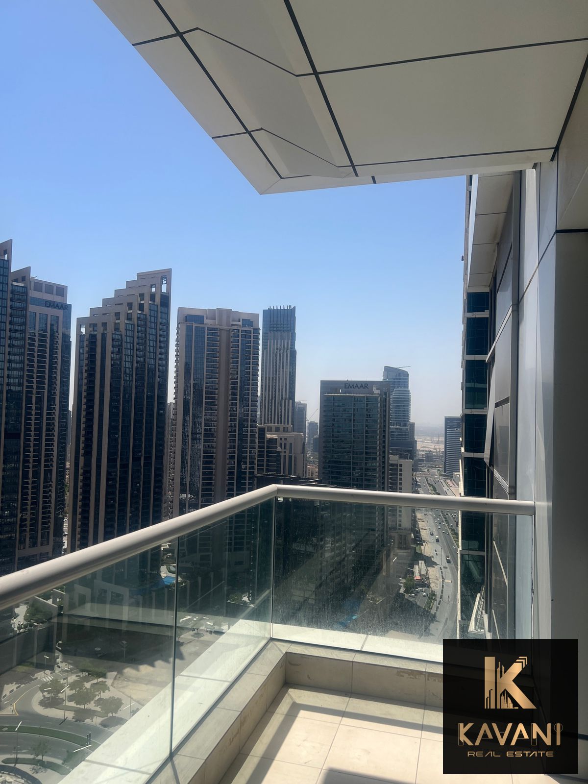 2 BR + Maid's room l Unfurnished l Ideal for Family I Burj View